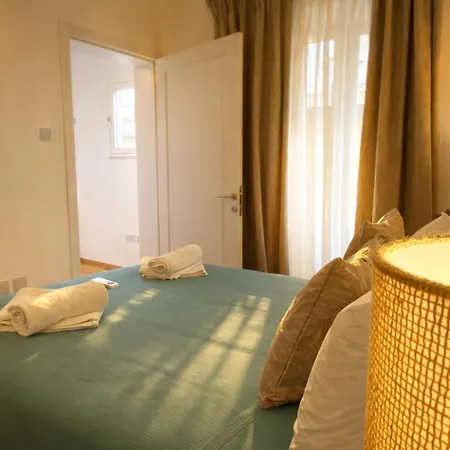 Valletta Gate Maisonette * Флориана